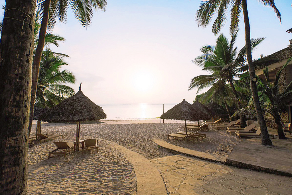 Hôtel Leopard Beach Resort 5* + Safari 2 nuits, Combiné Kenya par Ôvoyages