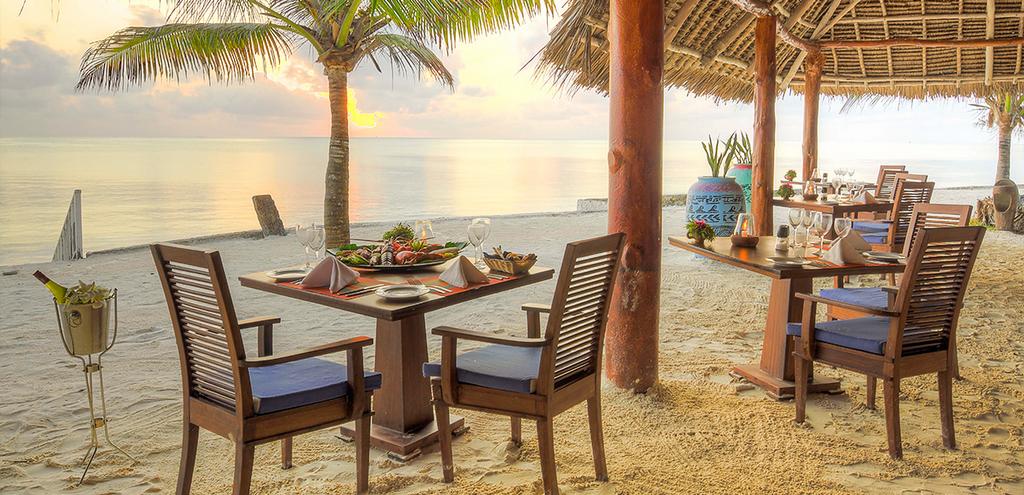 Ôclub Select BlueBay Beach Resort & Spa 5* + Safari 2 nuits, Combiné Tanzanie, Zanzibar par Ôvoyages